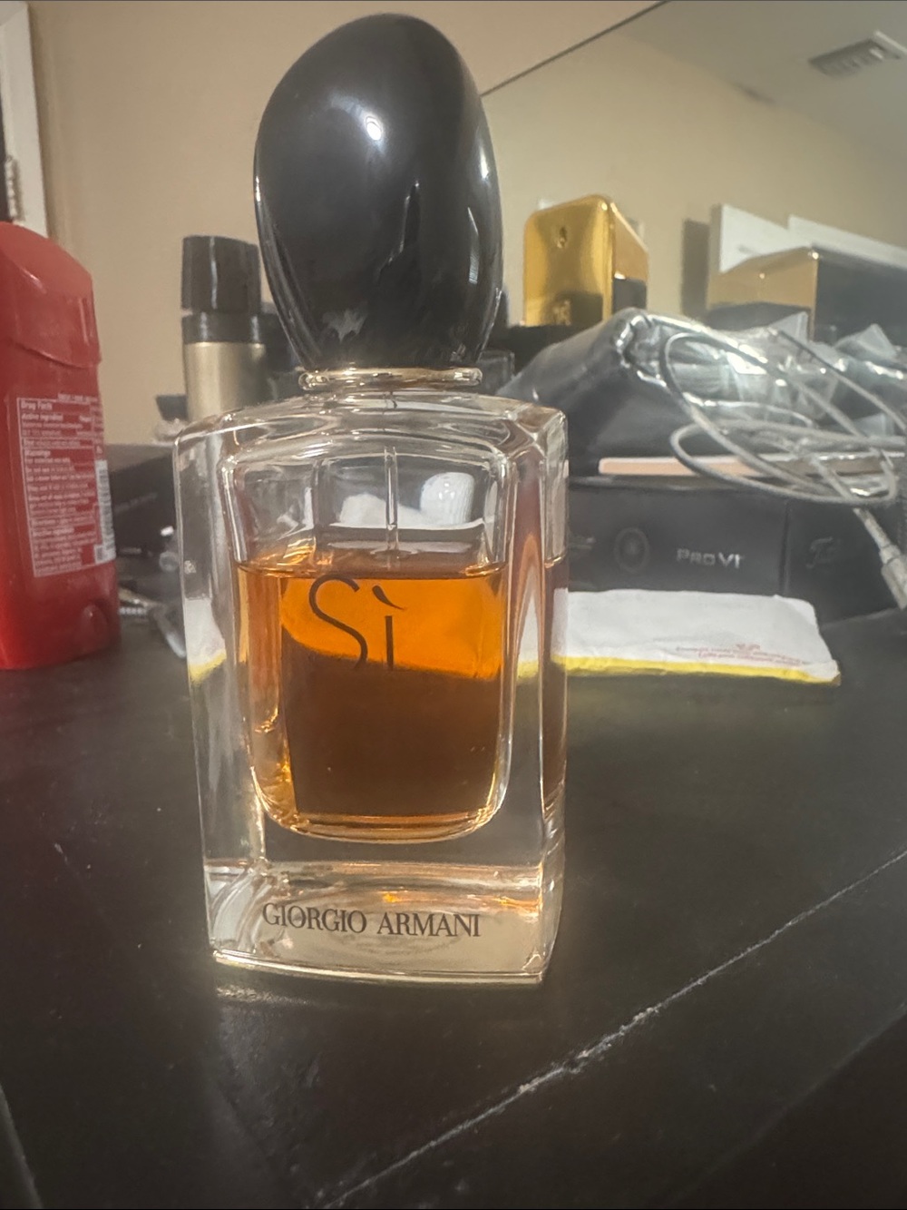 Giorgio Armani Sì Amber & Black Glass Bottle